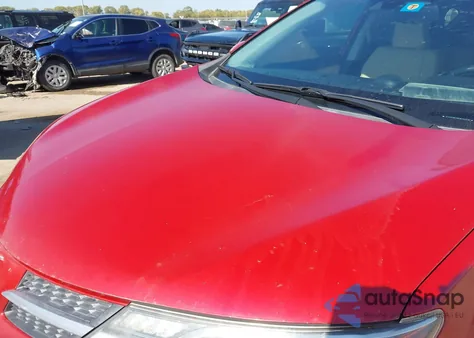 2015 Toyota Rav4 Limited z USA, uszkodzony, nr VIN 2T3YFREV6FW144215